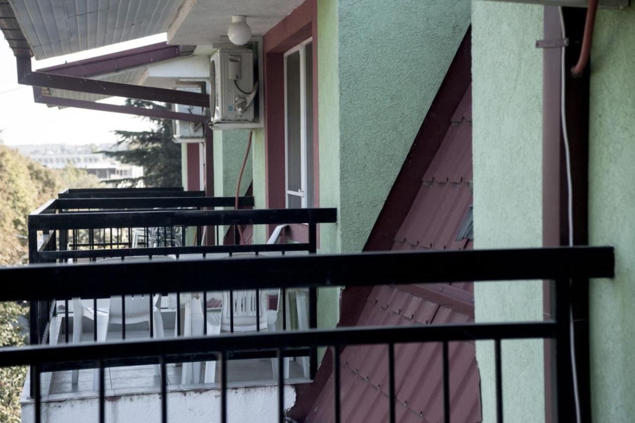 Apartments Villa Zora Dojran Bagian luar foto